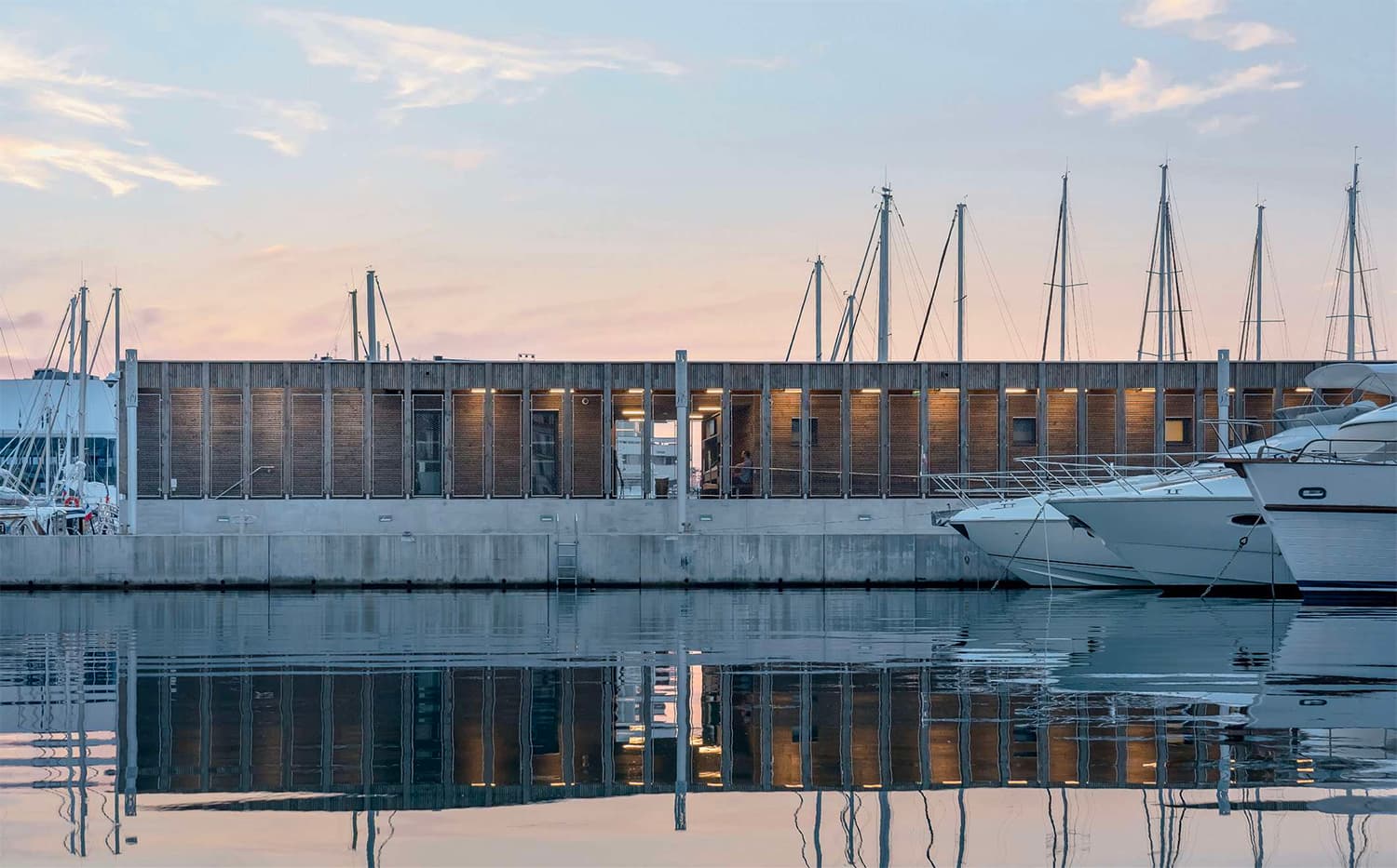 La Maison des plaisanciers à Cannes, une réalisation écoresponsable signée Heams & Michel architectes