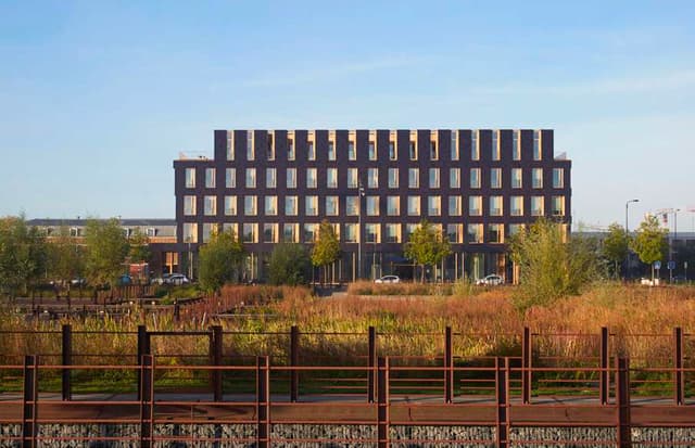Construire toujours plus haut en bois