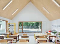 Une école maternelle tout en bois par l'agence Tracks - Image 4