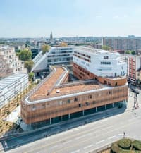 Résidence sur pilotis Simone Veil à Paris par l'agence AAVP Architecture - Image 2