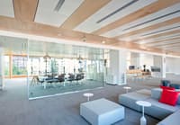 Dynamiques optiques : immeuble de bureaux par Corinne Vezzoni & Associés à Paris - Image 4