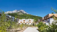 Projet d'habitat intermédiaire au pied des montagnes par l'agence Tectoniques - Image 2