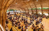 Une salle de sport en bambou en Thaïlande par Chiangmai Life Architects - Image 3